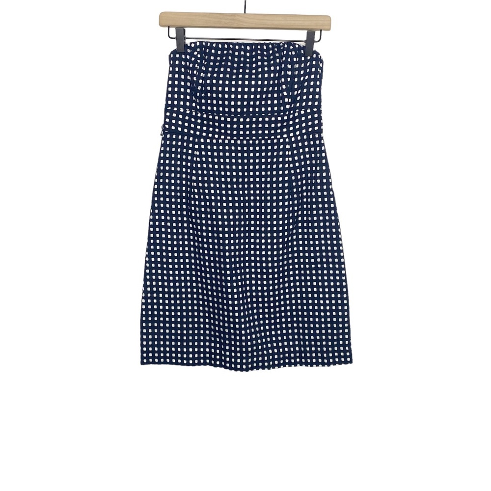 Vineyard Vines navy blue strapless dress size 2 EUC eyelet